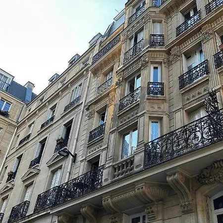 Apartment 3 Pieces Champs-elysees, Ternes, Porte Maillot, 17eme Paris